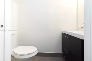 7818 Dixie Beach Cir, Tamarac, FL 33321 - Photo 11