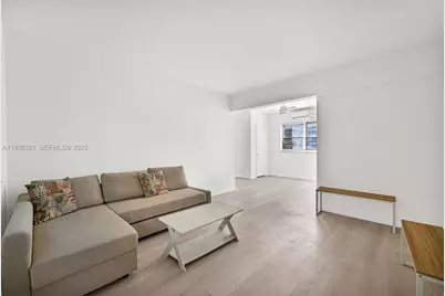 4730 Pine Tree Dr #14, Miami Beach, FL 33140 - Photo 3