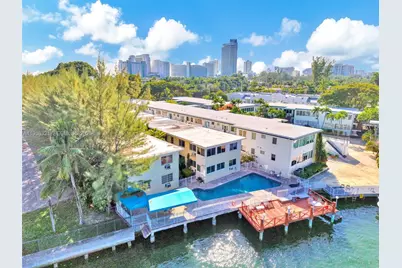 4730 Pine Tree Dr #14, Miami Beach, FL 33140 - Photo 25