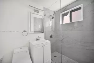 4730 Pine Tree Dr, Miami Beach, FL 33140 - Photo 15