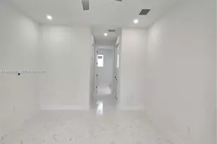 4624 Connie Ave N, Lehigh Acres, FL 33971 - Photo 11