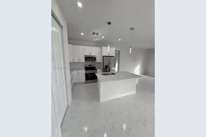 4624 Connie Ave N, Lehigh Acres, FL 33971 - Photo 7