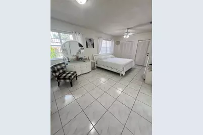 1351 SW 70th Ave, Miami, FL 33144 - Photo 3