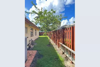 9248 Shadow Wood Blvd #9248, Coral Springs, FL 33071 - Photo 19
