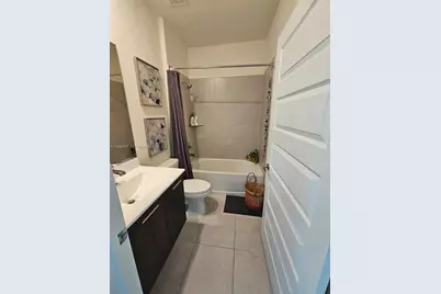 8301 NW 41st St #B-402, Doral, FL 33166 - Photo 25