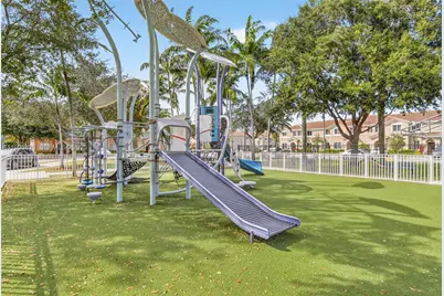 1420 SE 24th Ter, Homestead, FL 33035 - Photo 39