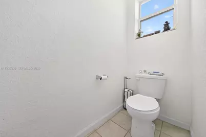 1420 SE 24th Ter, Homestead, FL 33035 - Photo 29