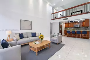 20347 W Country Club Dr, Aventura, FL 33180 - Photo 3