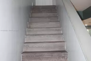 8925 Springtree Lakes Dr, Sunrise, FL 33351 - Photo 7