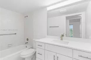 3030 Lincoln B, Boca Raton, FL 33434 - Photo 13