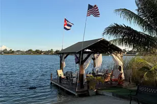 15022 SW 67th Ln, Miami, FL 33193 - Photo 9