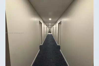 9001 Jacaranda Ln #107, Plantation, FL 33324 - Photo 3