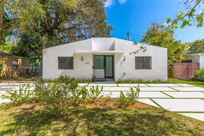 6421 SW 59th Ave, South Miami, FL 33143 - Photo 3