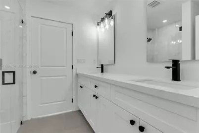 6421 SW 59th Ave, South Miami, FL 33143 - Photo 25