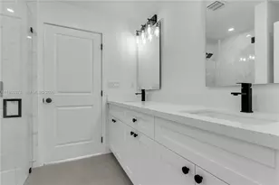 6421 SW 59th Ave, South Miami, FL 33143 - Photo 25