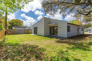 6421 SW 59th Ave, South Miami, FL 33143 - Photo 25