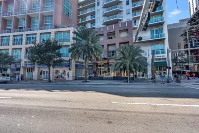 244 Biscayne Blvd #1505, Miami, FL 33132 - Photo 25