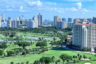 20379 W W Country Club Dr, Aventura, FL 33180 - Photo 15