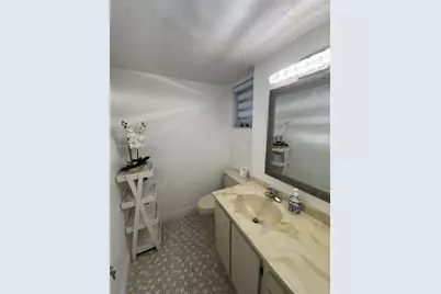 900 Colony Point Cir #218, Pembroke Pines, FL 33026 - Photo 15