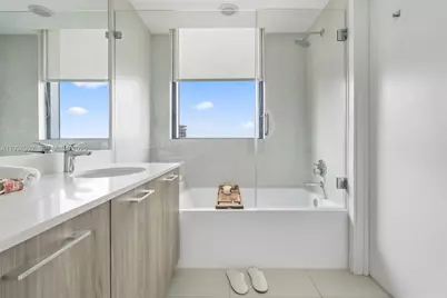 501 NE 31st St #3409, Miami, FL 33137 - Photo 15