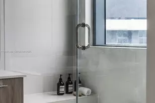 501 NE 31st St, Miami, FL 33137 - Photo 19