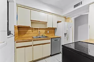 330 SW 52nd Ave, Miami, FL 33134 - Photo 9