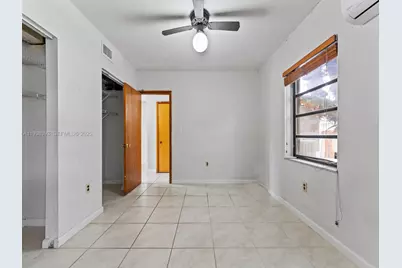 330 SW 52nd Ave, Miami, FL 33134 - Photo 17