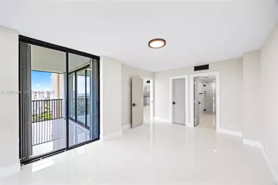 20379 W Country Club Dr #2632-, Aventura, FL 33180 - Photo 13