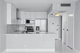 20335 W Country Club Dr, Aventura, FL 33180 - Photo 5