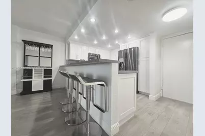 3800 S Ocean Dr #423, Hollywood, FL 33019 - Photo 11
