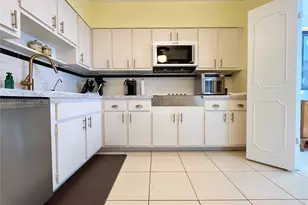 9341 E Bay Harbor Dr, Bay Harbor Islands, FL 33154 - Photo 3