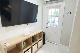 1901 SW Sw 9 St, Miami, FL 33130 - Photo 7