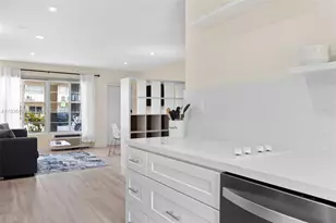 1241 14th St, Miami Beach, FL 33139 - Photo 13