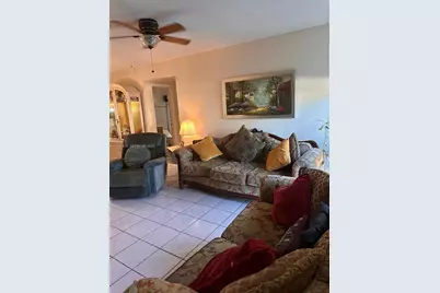 17560 Atlantic Blvd #109, Sunny Isles Beach, FL 33160 - Photo 9