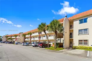 271 S Hollybrook Dr, Pembroke Pines, FL 33025 - Photo 37