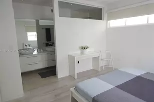 831 10th St, Miami Beach, FL 33139 - Photo 21