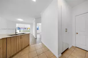 9172 Collins Ave, Surfside, FL 33154 - Photo 21