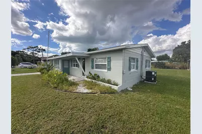 130 Virginia Ct, Englewood, FL 34223 - Photo 3