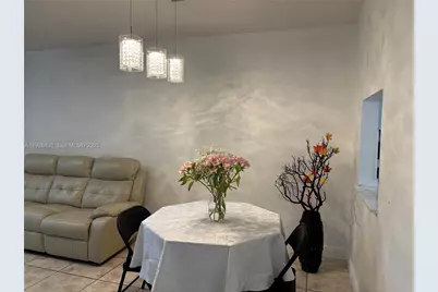 351 Cambridge Rd #108, Hollywood, FL 33024 - Photo 13