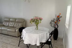 351 Cambridge Rd, Hollywood, FL 33024 - Photo 3