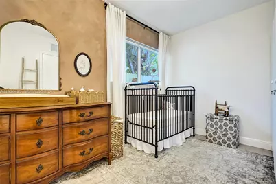 2570 NE 201st St, Miami, FL 33180 - Photo 45