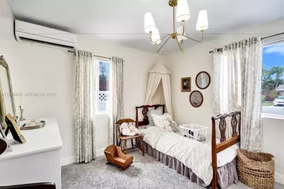 2570 NE 201st St, Miami, FL 33180 - Photo 33