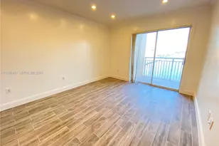 17051 NE 35th Ave, North Miami Beach, FL 33160 - Photo 11