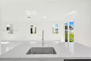 22555 SW 125th Ave, Miami, FL 33170 - Photo 29