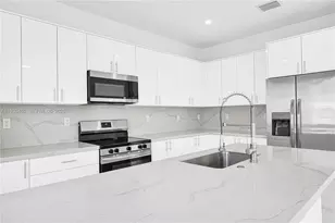 22555 SW 125th Ave, Miami, FL 33170 - Photo 23