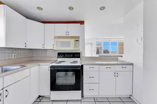 2025 NE 164th St, North Miami Beach, FL 33162 - Photo 5