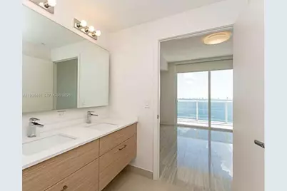 600 NE 27th St #2004, Miami, FL 33137 - Photo 7