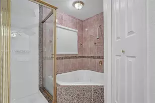 13015 Biscayne Island Terrace, North Miami, FL 33181 - Photo 33