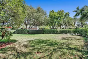 13015 Biscayne Island Terrace, North Miami, FL 33181 - Photo 43