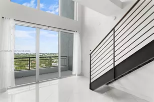 60 SW 13th St, Miami, FL 33130 - Photo 17